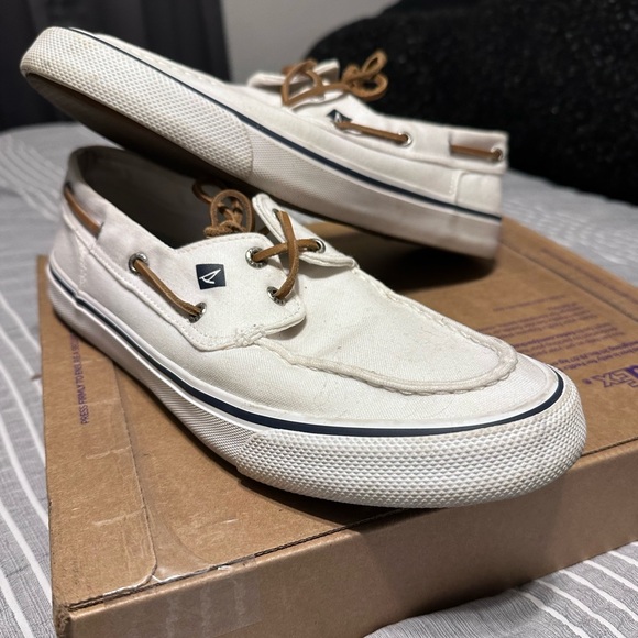 Sperry Shoes - Picture 3 of 3